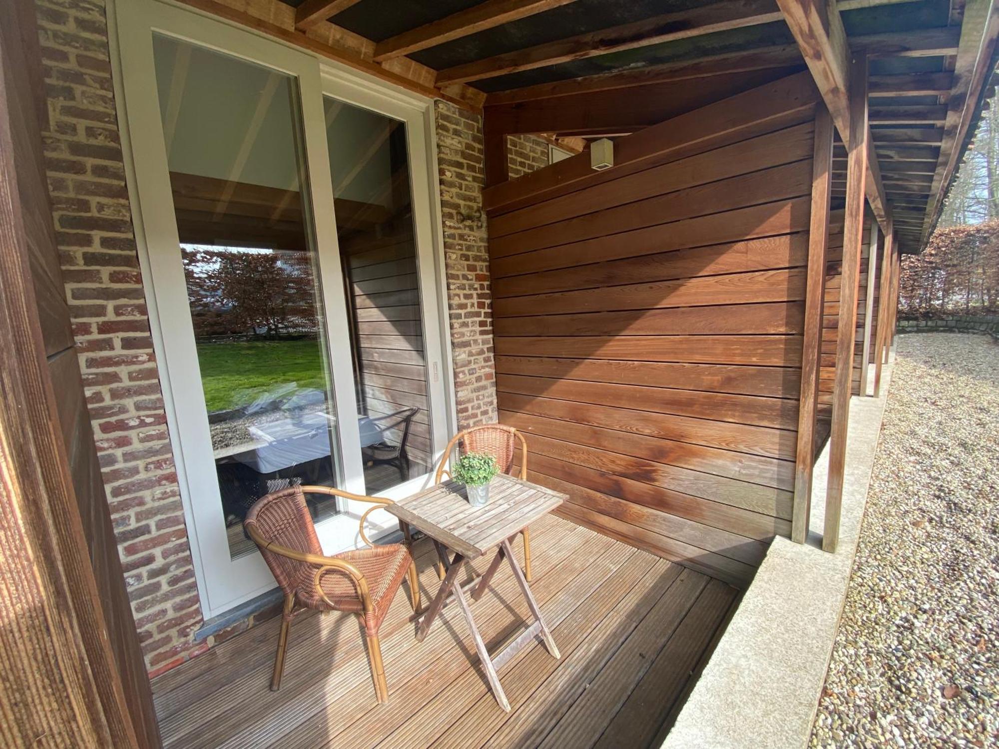Landgoed De Hoogmolen Hotel Opglabbeek Exterior photo